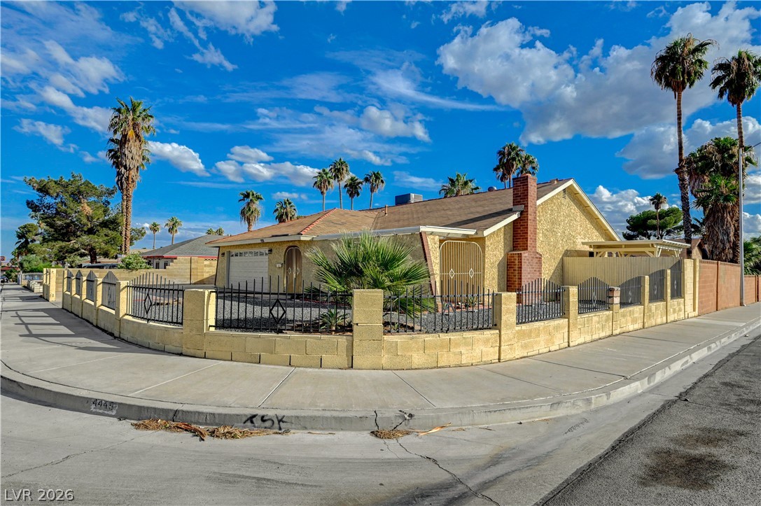 Photo 3 of 4445 Palencia Avenue