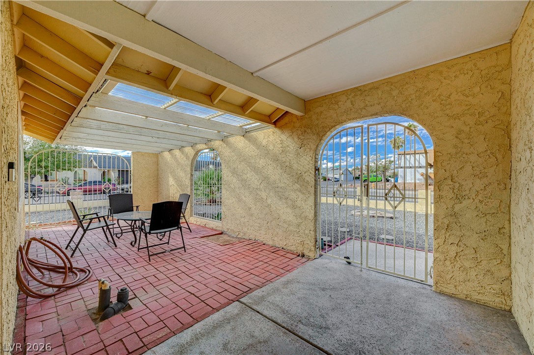 Photo 8 of 68, 4445 Palencia Avenue