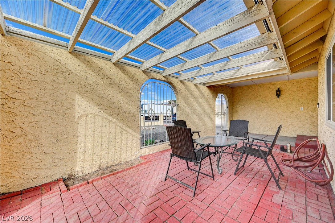 Photo 10 of 68, 4445 Palencia Avenue