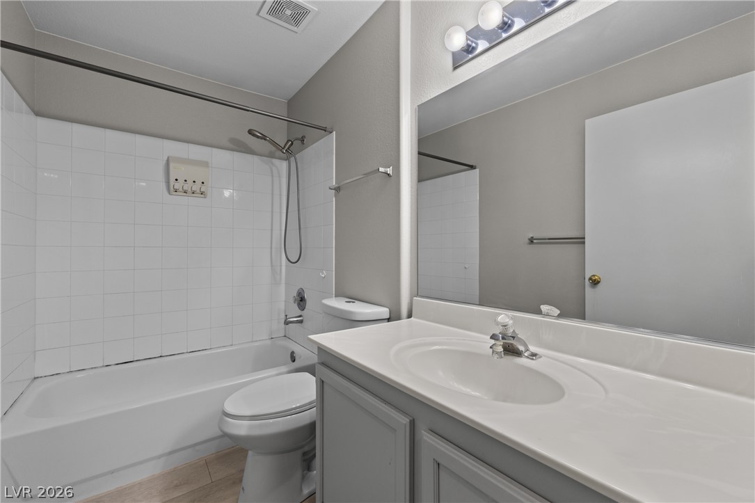 Photo 11 of 21, 972 Mesquite Springs Drive #201
