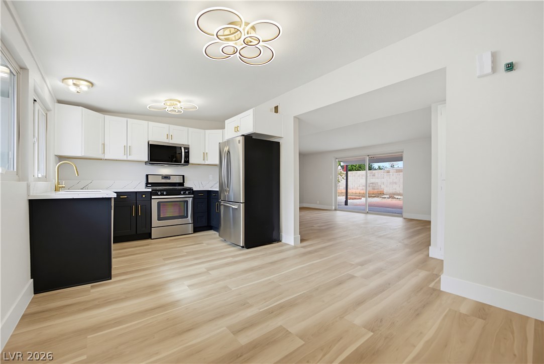 Photo 6 of 30, 2330 Natalie Avenue