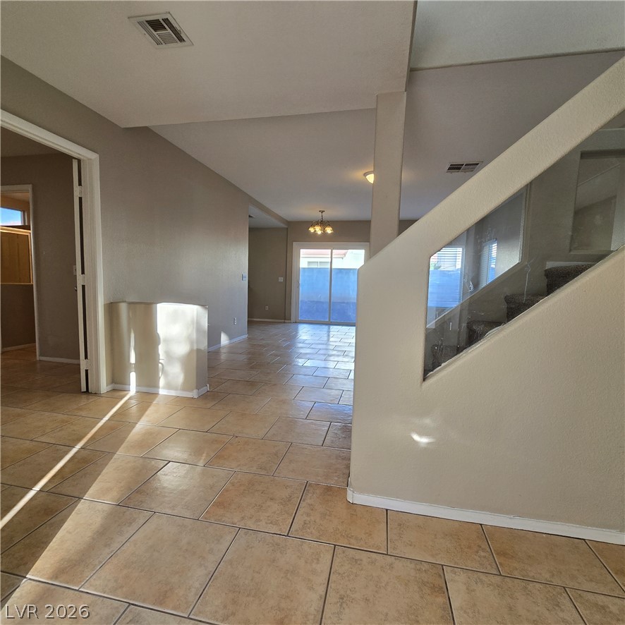 Photo 9 of 39, 10248 Grecian Laurel Court