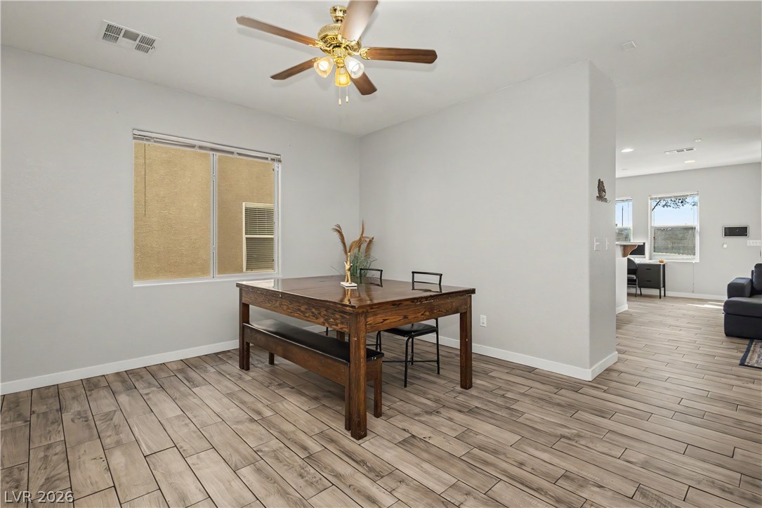 Photo 6 of 45, 5227 Sparkling Vine Avenue