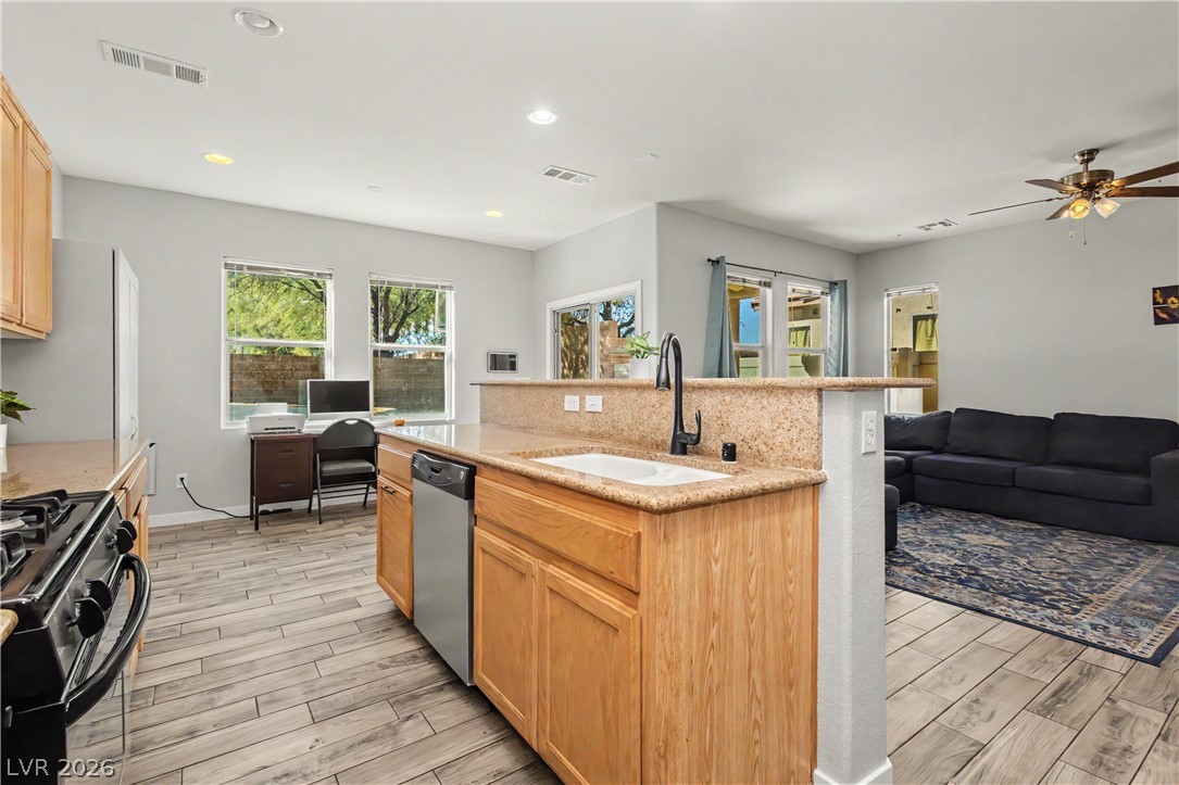 Photo 24 of 45, 5227 Sparkling Vine Avenue