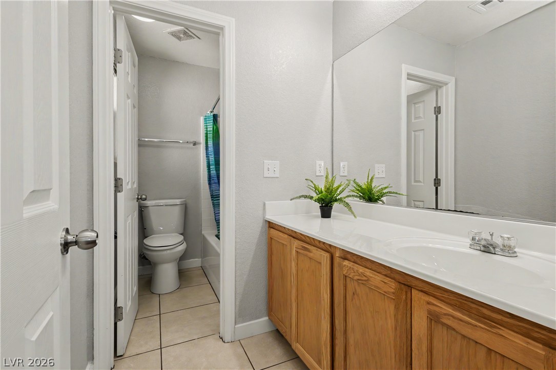 Photo 35 of 45, 5227 Sparkling Vine Avenue