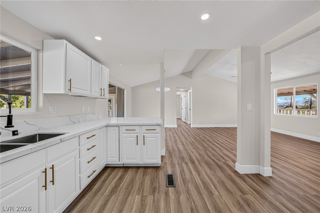 Photo 31 of 52, 1730 Keenan Way
