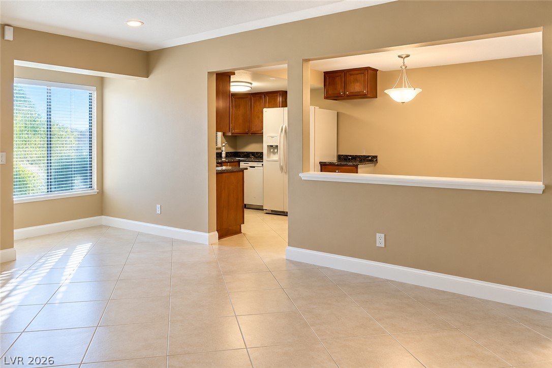 Photo 3 of 2200 Venus Avenue #B