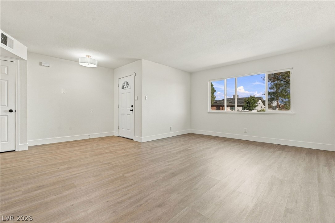 Photo 13 of 54, 7301 Pinedale Avenue