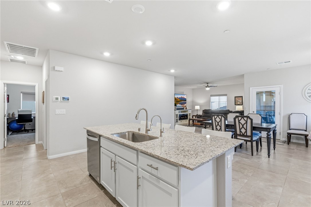 Photo 11 of 41, 12755 Silver Satin Street