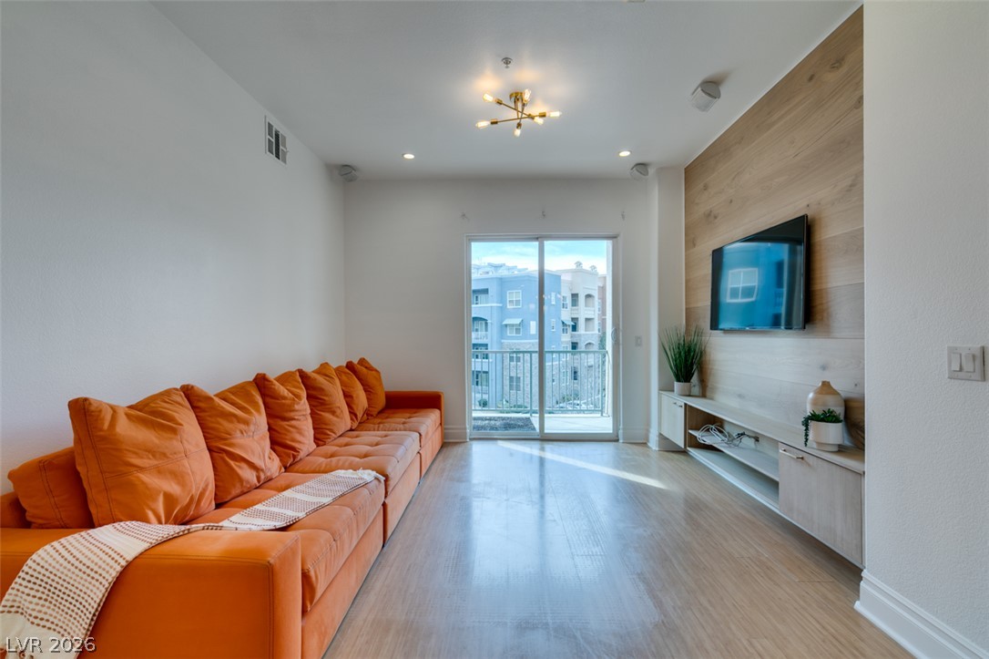 Photo 15 of 41, 50 E Serene Avenue #323