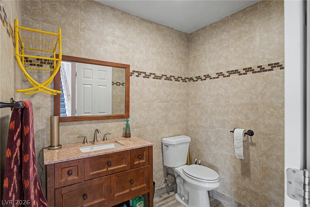 Photo 12 of 64, 6912 Vivian Circle