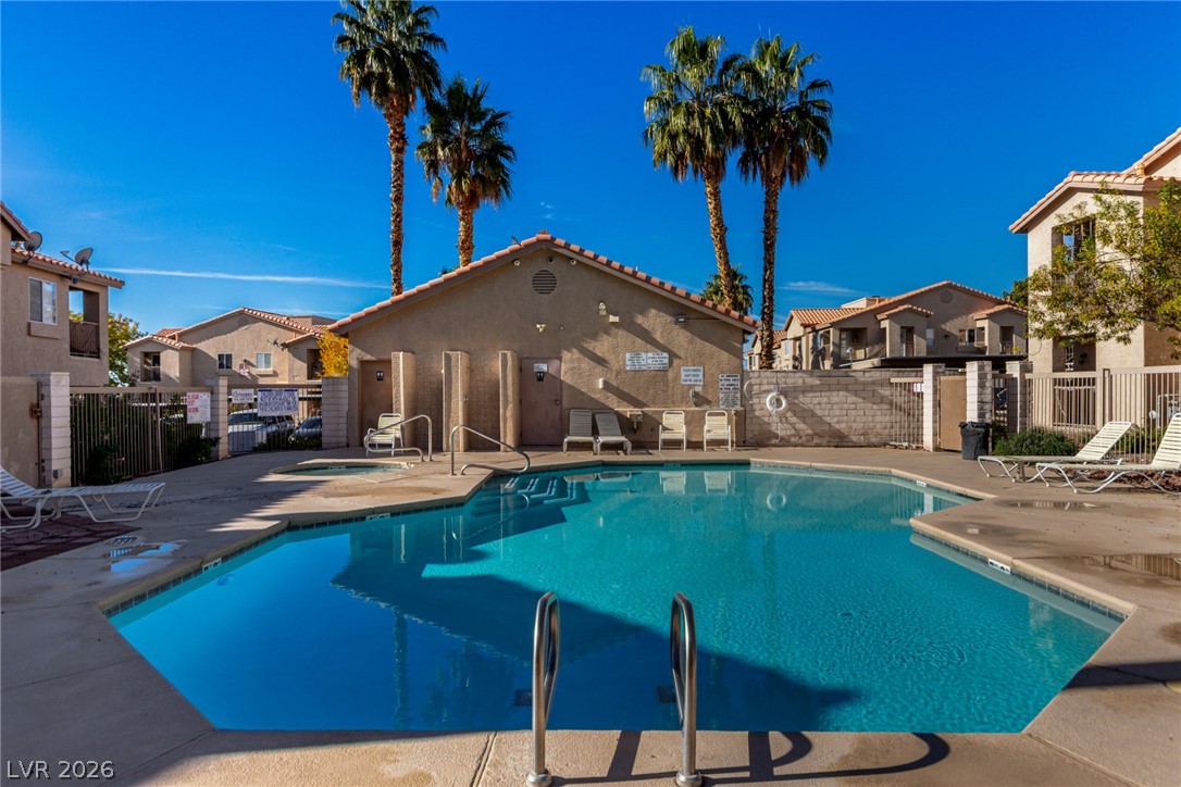 Photo 33 of 43, 2110 Los Feliz Street #2015