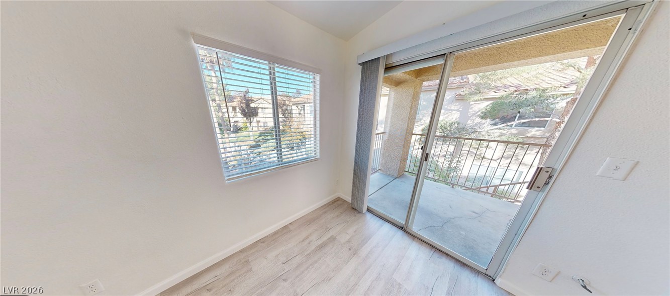 Photo 5 of 2110 Los Feliz Street #2015
