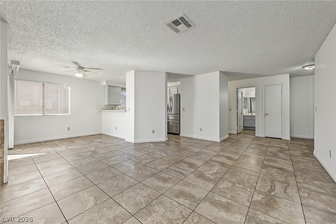 Photo 12 of 33, 6863 Tamarus Street #101
