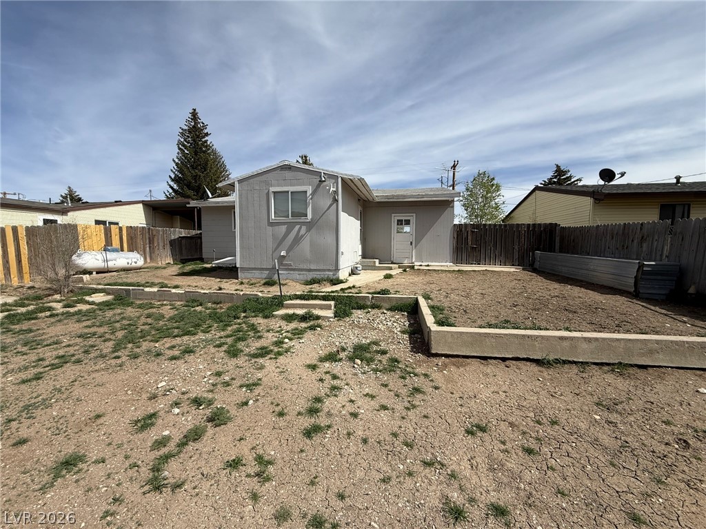 Photo 3 of 41 Elysium Drive