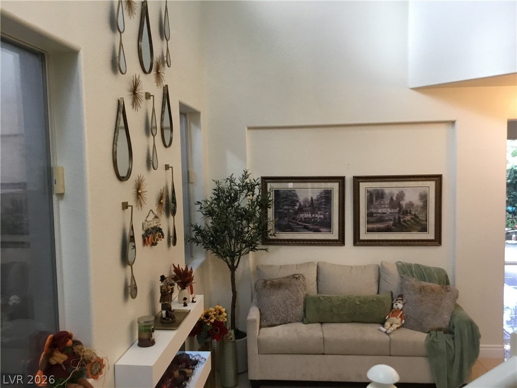 Photo 9 of 58, 9400 Melva Blue Court