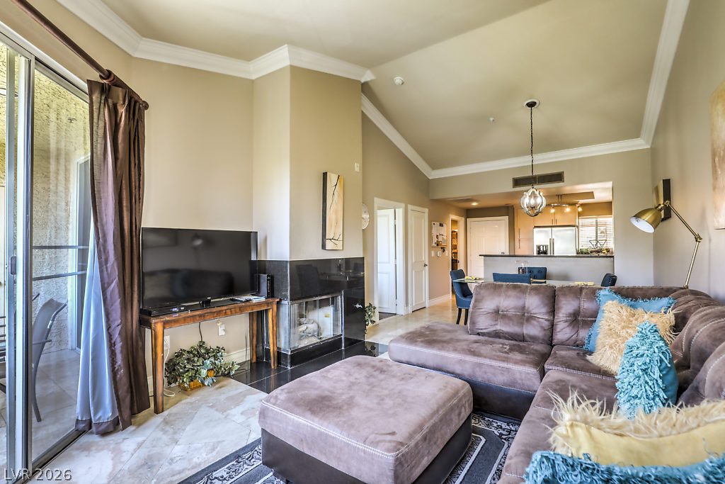 Photo 16 of 23, 260 E Flamingo Road #435