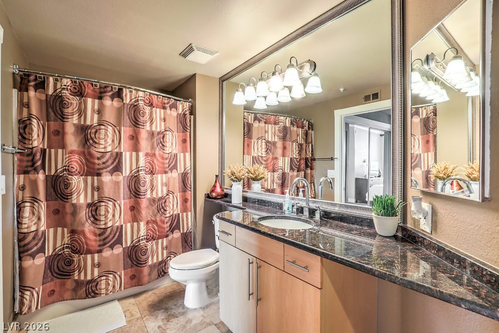 Photo 22 of 23, 260 E Flamingo Road #435