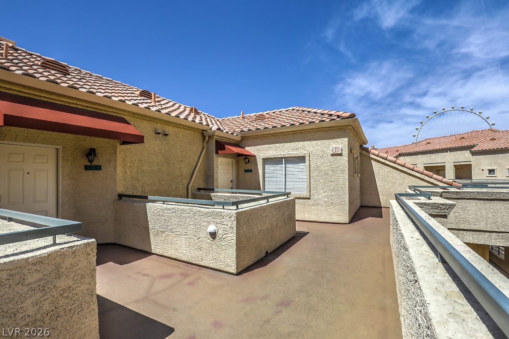 Photo 4 of 260 E Flamingo Road #435