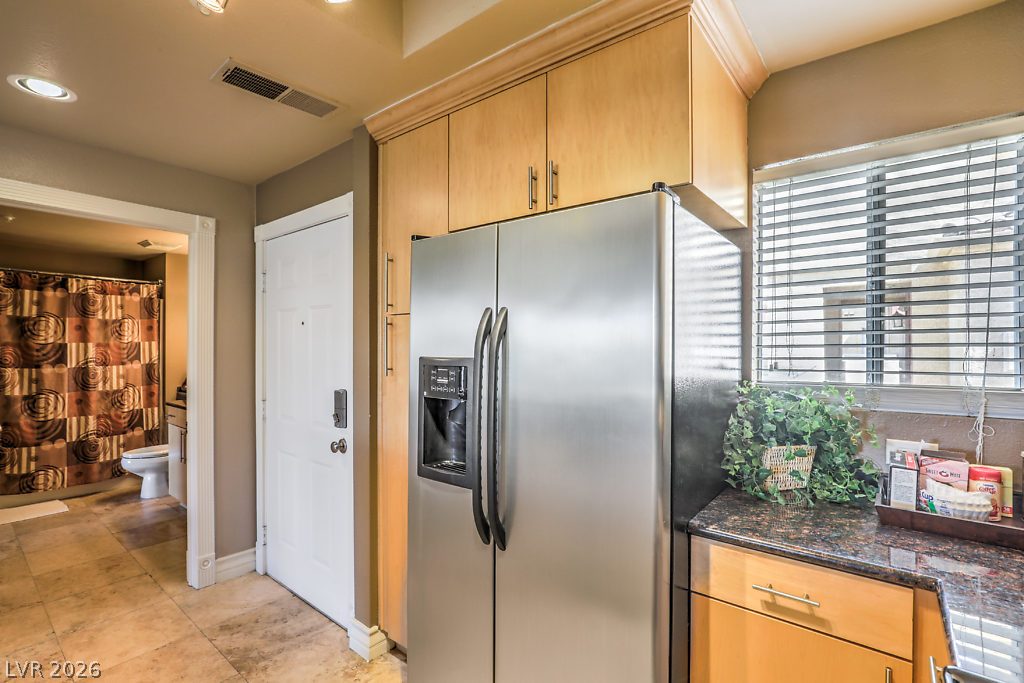 Photo 9 of 23, 260 E Flamingo Road #435