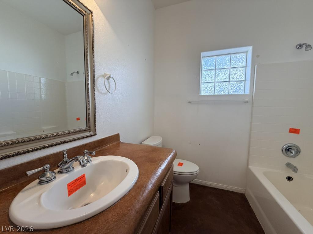 Photo 4 of 6551 Glencove Avenue
