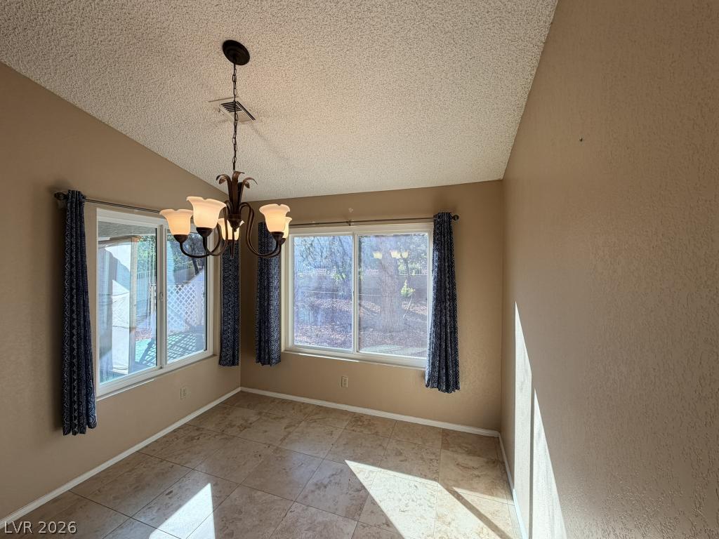Photo 9 of 20, 4913 Ocean Shores Way