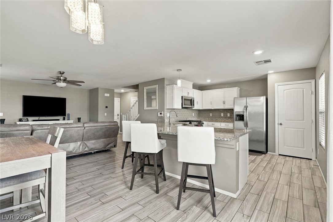Photo 13 of 40, 9088 Jade Vine Avenue