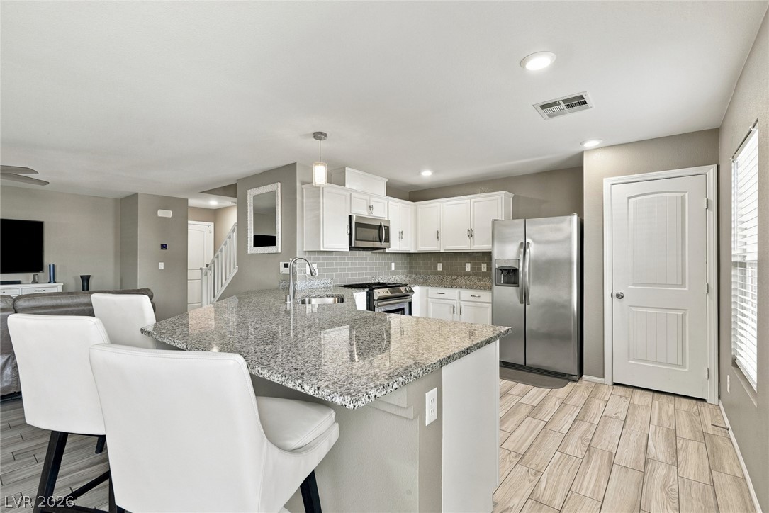 Photo 11 of 40, 9088 Jade Vine Avenue