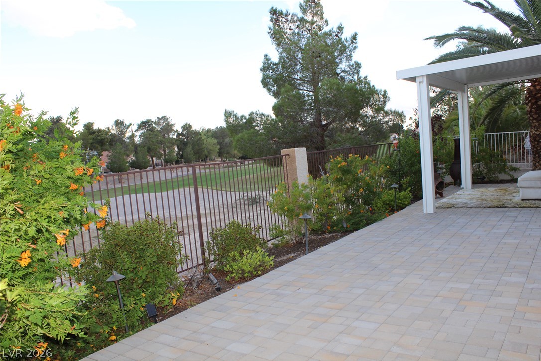 Photo 6 of 45, 5480 Royal Vista Lane