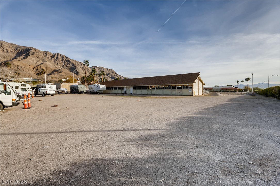 Photo 44 of 47, 1027 Sidehill Way