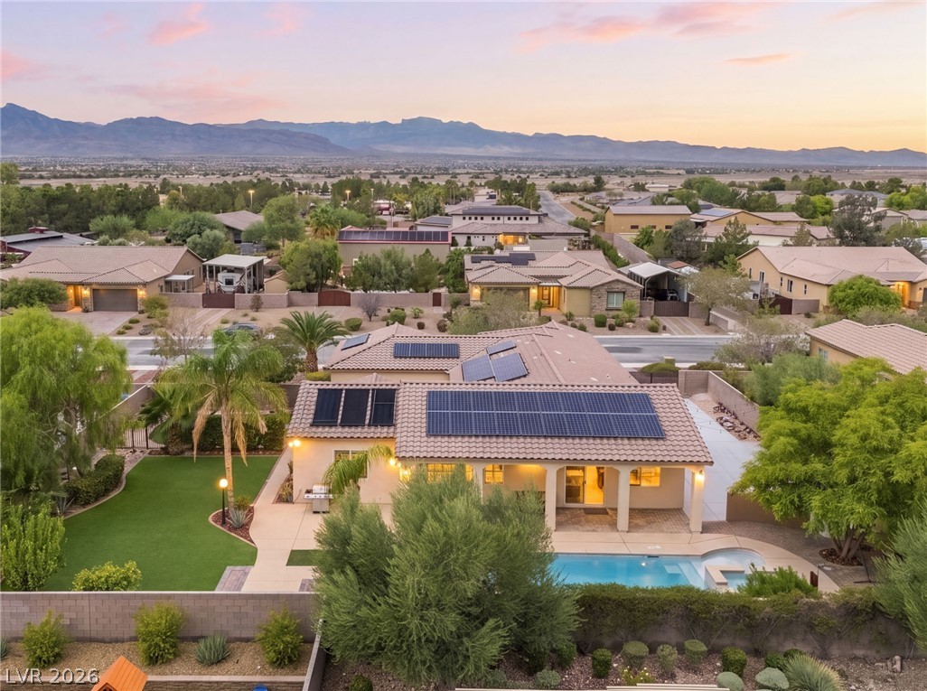 8622 Amber Autumn Street, Las Vegas