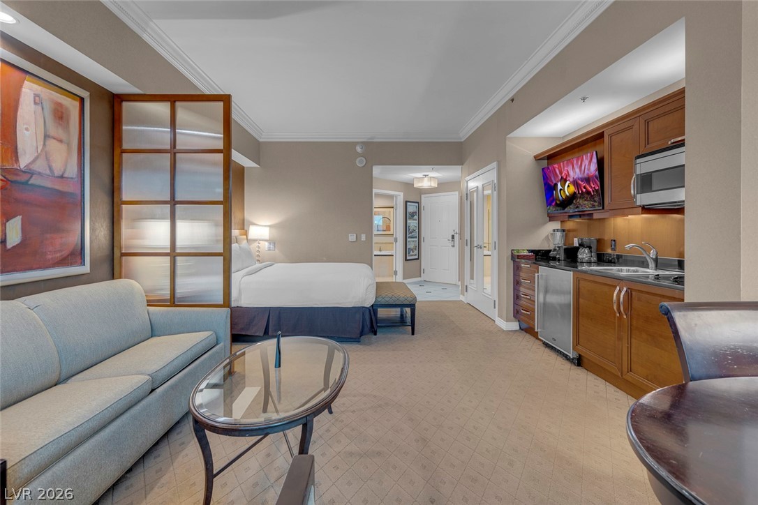Photo 17 of 45, 135 E Harmon Avenue #3017
