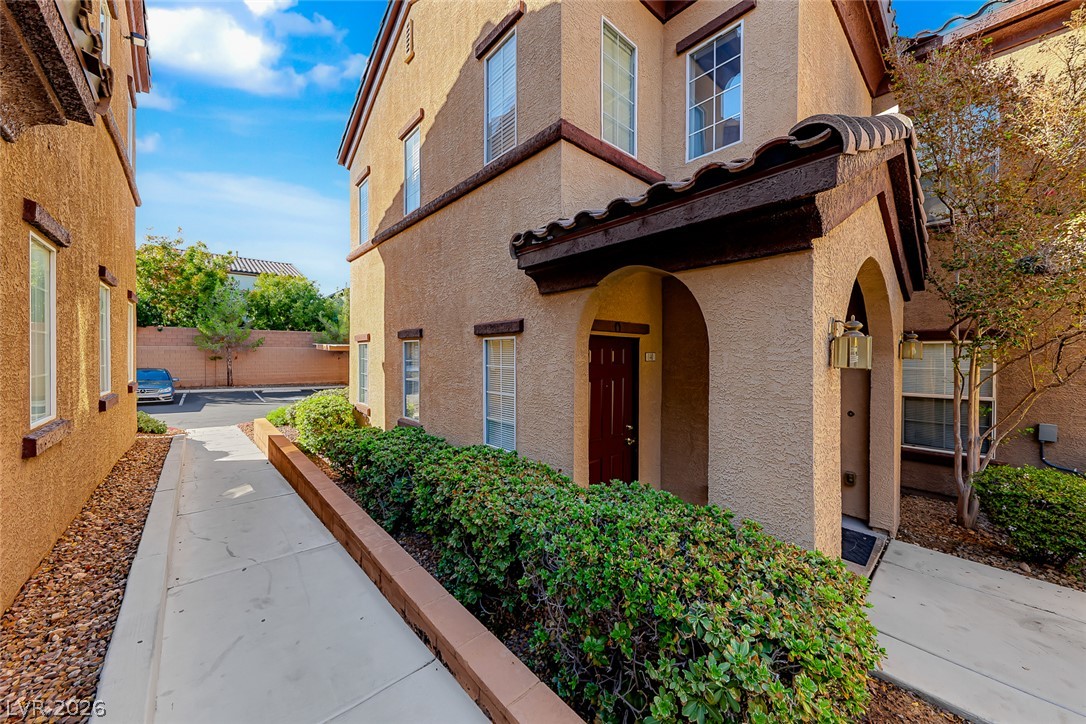 Photo 4 of 7660 W Eldorado Lane #140