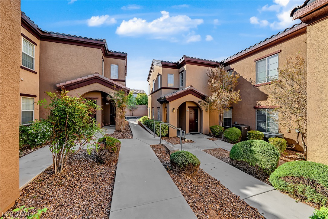 7660 W Eldorado Lane #140, Las Vegas