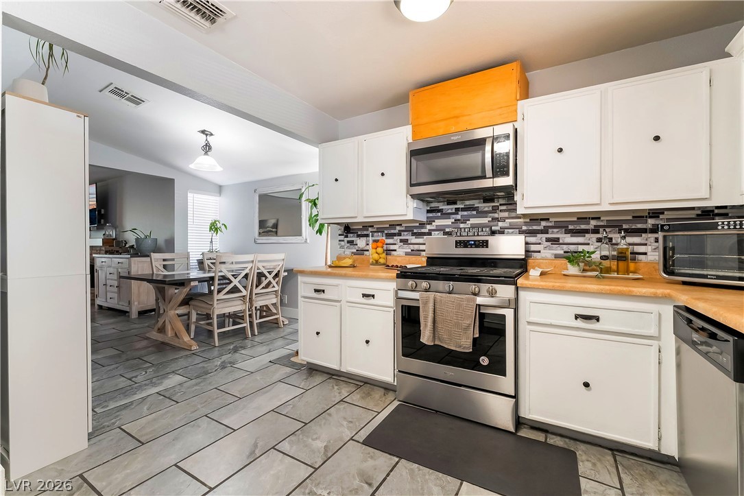 Photo 5 of 405 Box Elder Way