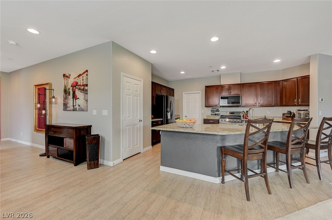Photo 16 of 50, 720 Nerka Drive