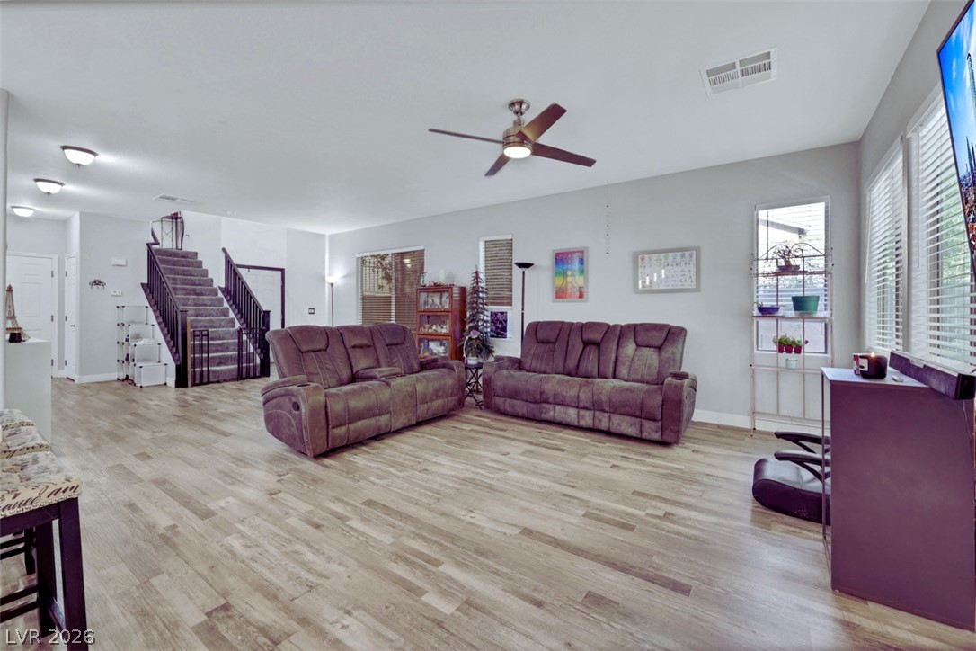 Photo 4 of 10671 Little Horse Creek Avenue