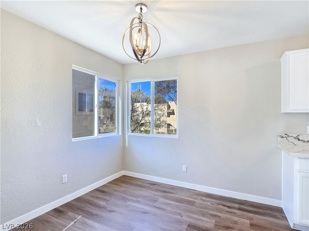 Photo 6 of 22, 1812 N Decatur Boulevard #202