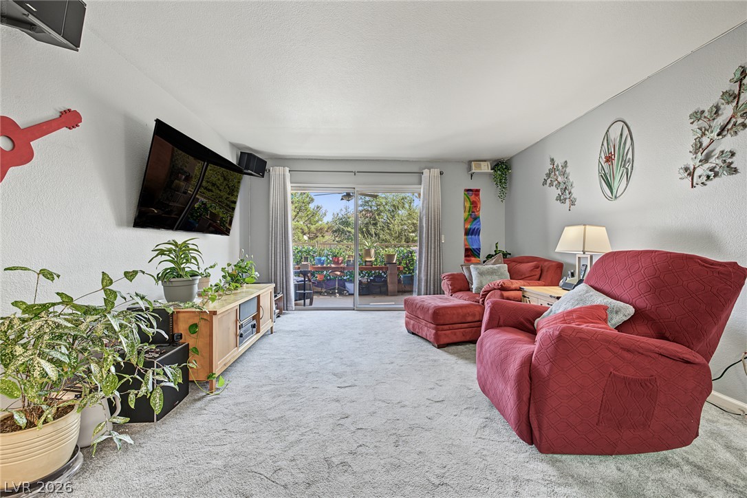 Photo 8 of 47, 1908 Mountain Hills Court #205