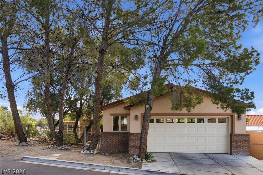 Photo 41 of 54, 324 Nevada Way
