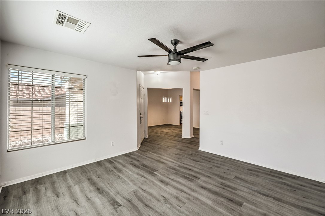 Photo 6 of 29, 444 Richgold Street