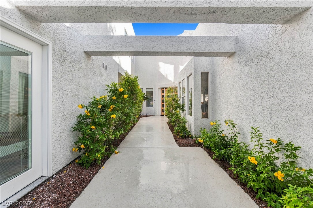 Photo 89 of 99, 3003 La Mesa Drive