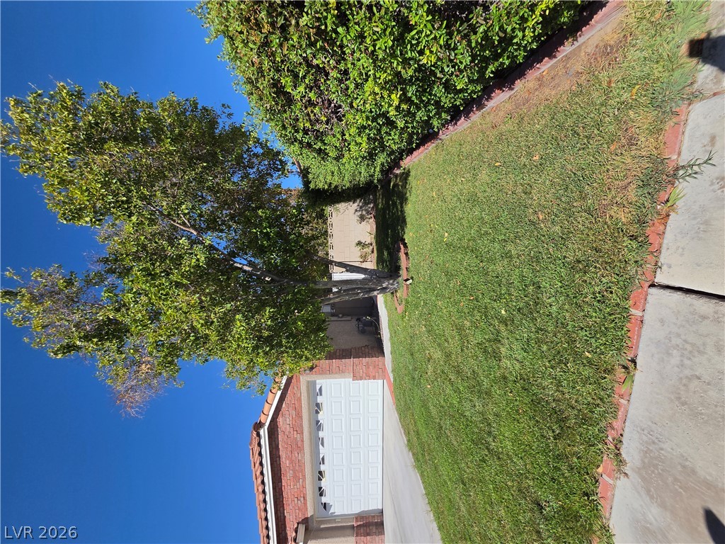 Photo 3 of 7757 Foredawn Drive