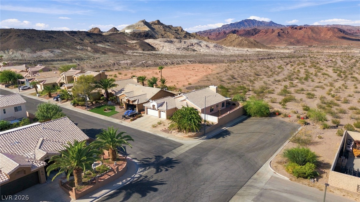 Photo 44 of 49, 1057 Armillaria Street