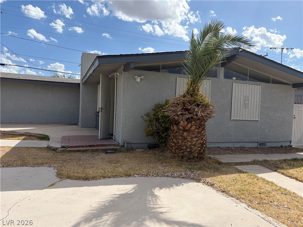 Photo 2 of 5701 Evergreen Avenue