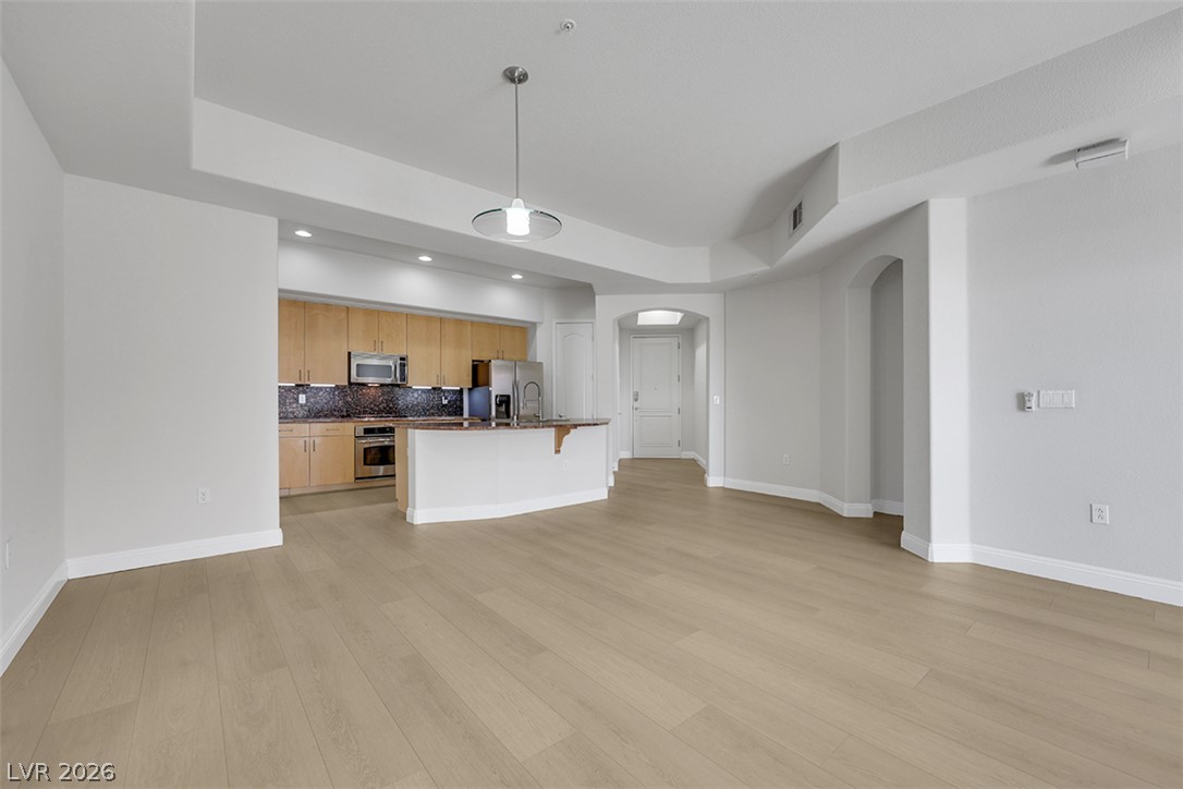 Photo 4 of 26 E Serene Avenue #402
