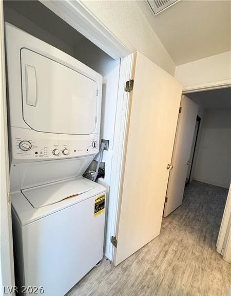Photo 8 of 14, 2064 Mesquite Lane #303