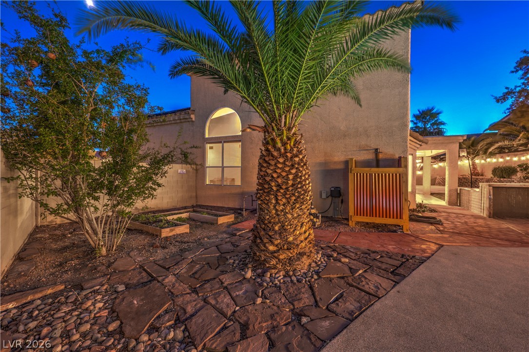 Photo 5 of 3541 Round Valley Way