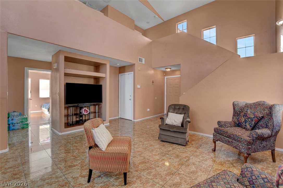 Photo 7 of 47, 810 Bladensburg Street
