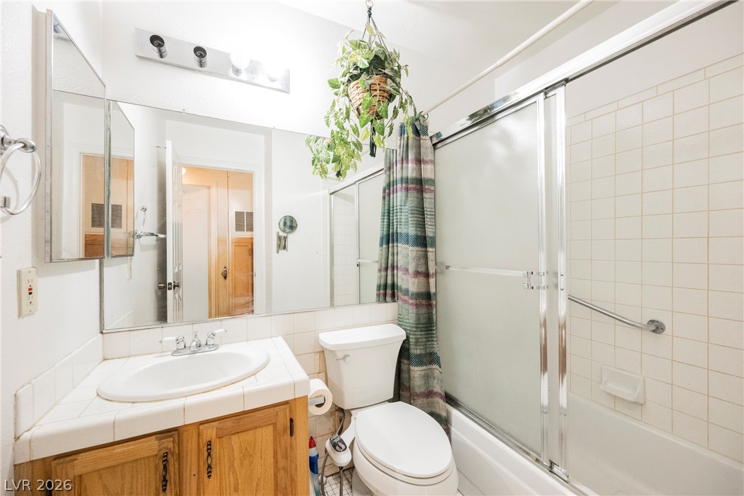 Photo 28 of 46, 2141 Twickenham Place #C